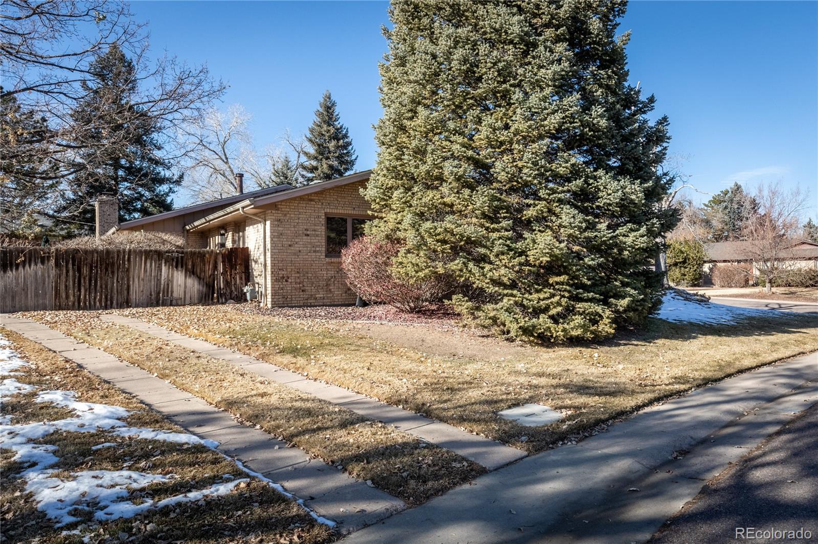 MLS Image #33 for 6300 w plymouth drive,littleton, Colorado