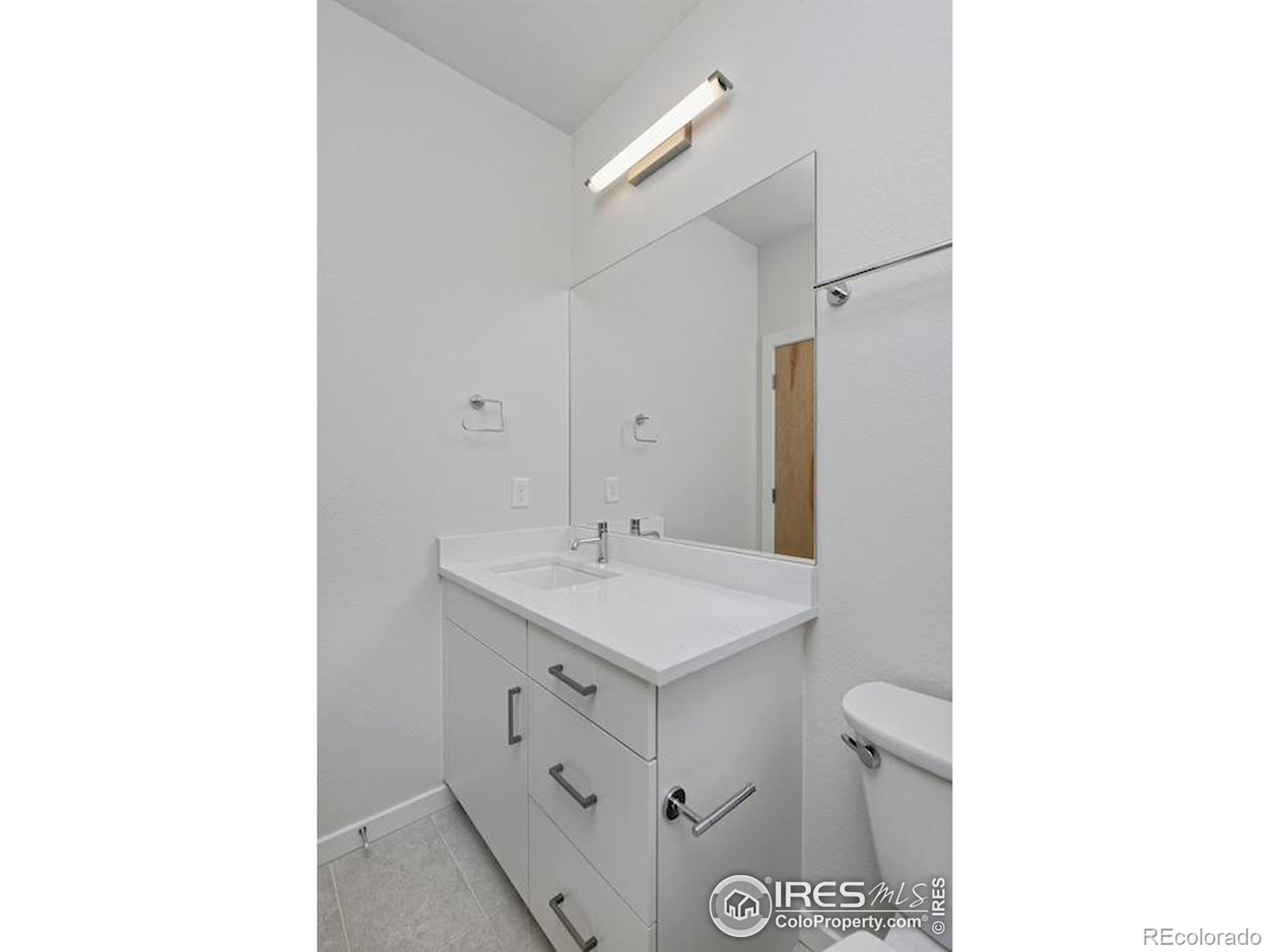 MLS Image #9 for 733  kubat lane,longmont, Colorado