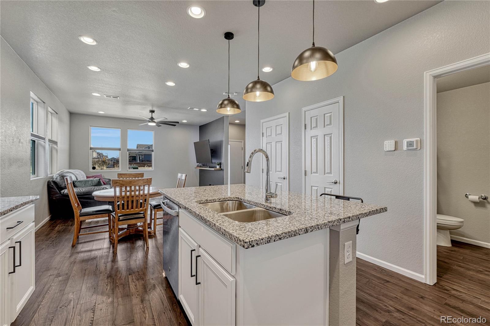 MLS Image #11 for 6541 n dunkirk street,denver, Colorado