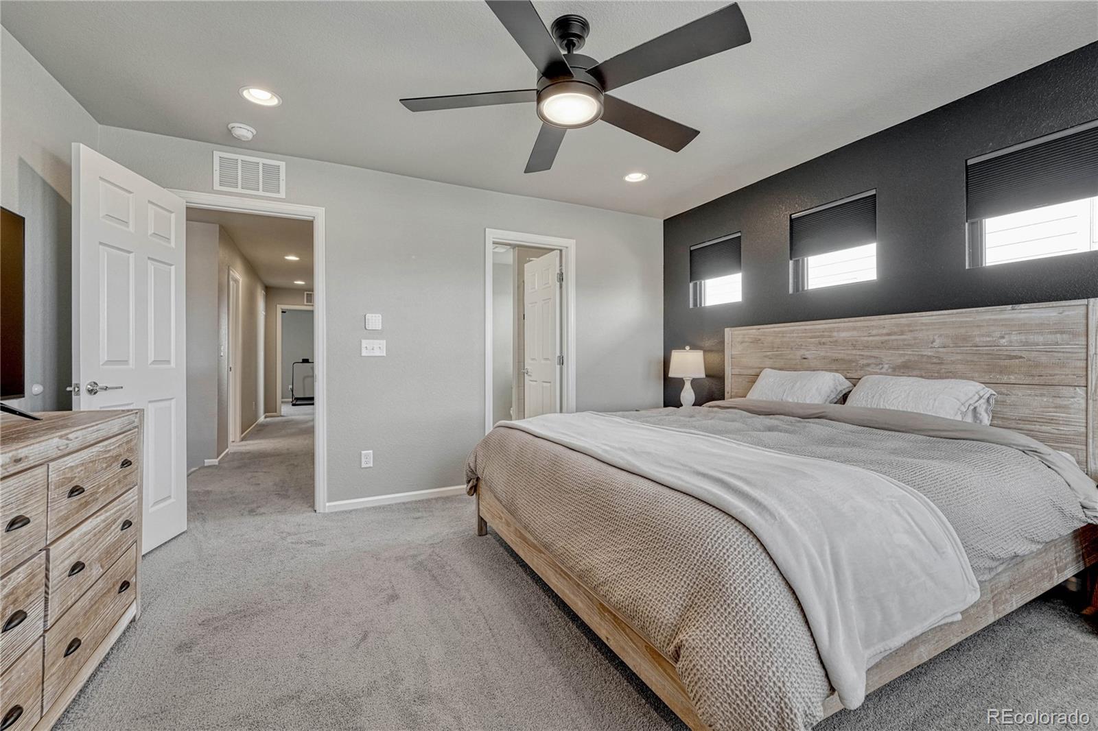 MLS Image #15 for 6541 n dunkirk street,denver, Colorado