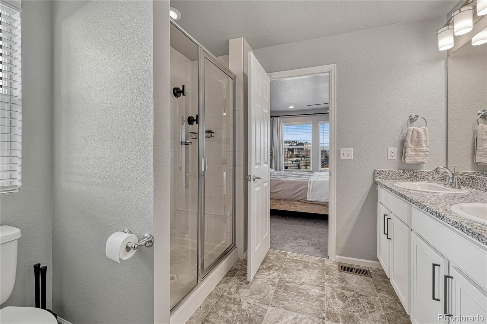 MLS Image #19 for 6541 n dunkirk street,denver, Colorado