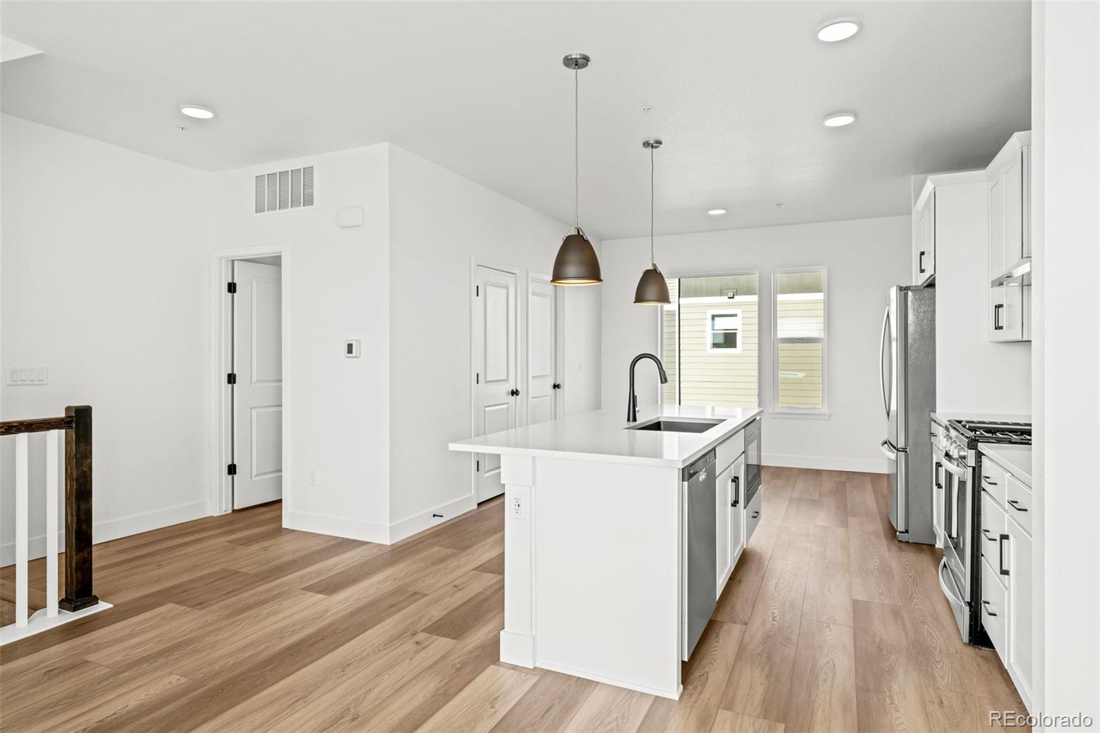 MLS Image #14 for 2672 w 68th avenue,denver, Colorado