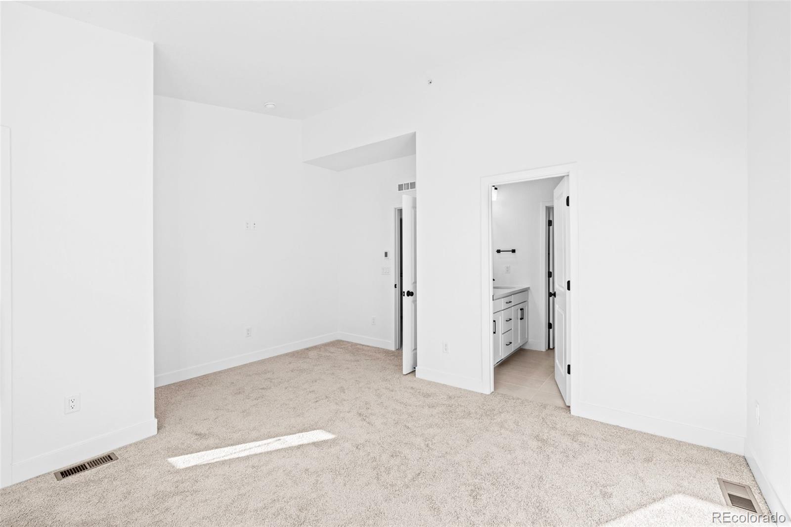 MLS Image #22 for 2672 w 68th avenue,denver, Colorado