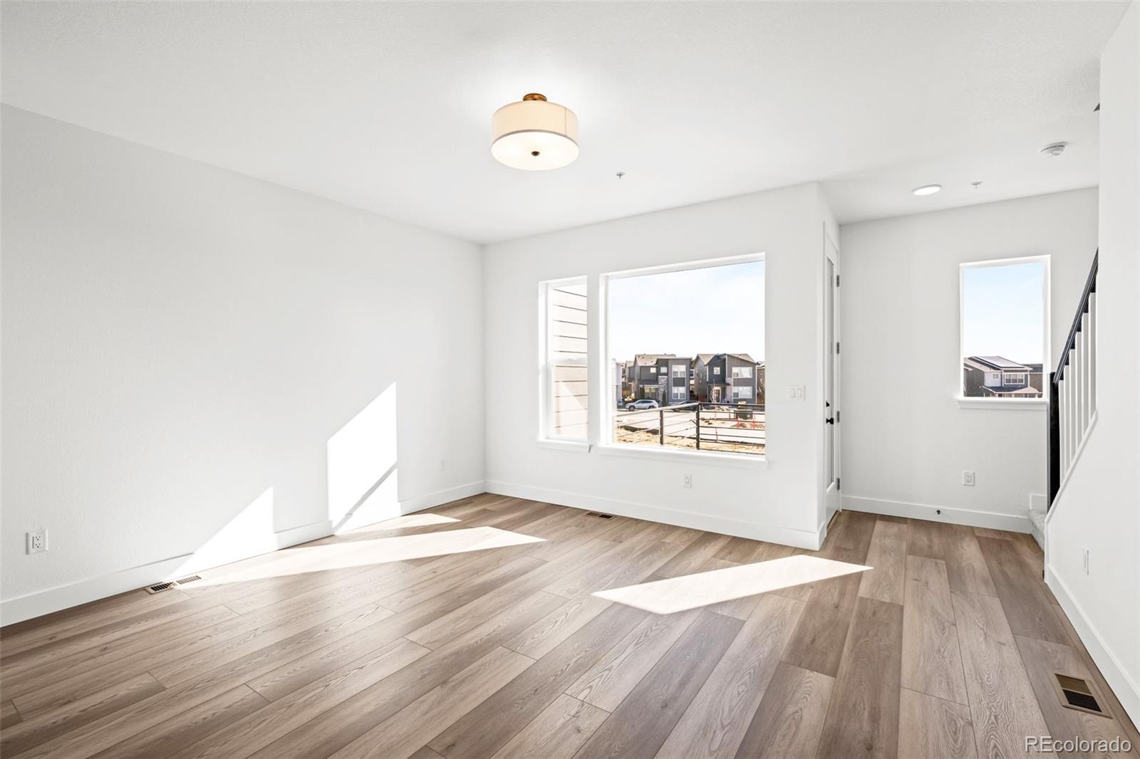 MLS Image #8 for 2672 w 68th avenue,denver, Colorado