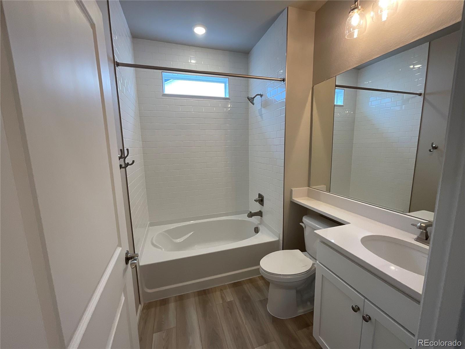 MLS Image #7 for 5186 n quemoy court,aurora, Colorado