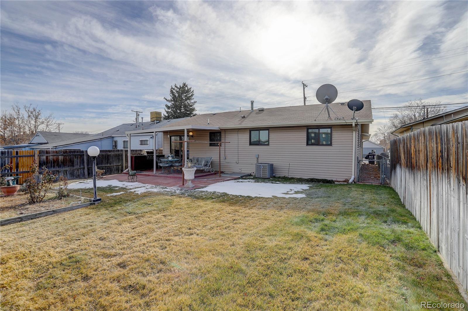 MLS Image #33 for 3265 w florida avenue,denver, Colorado