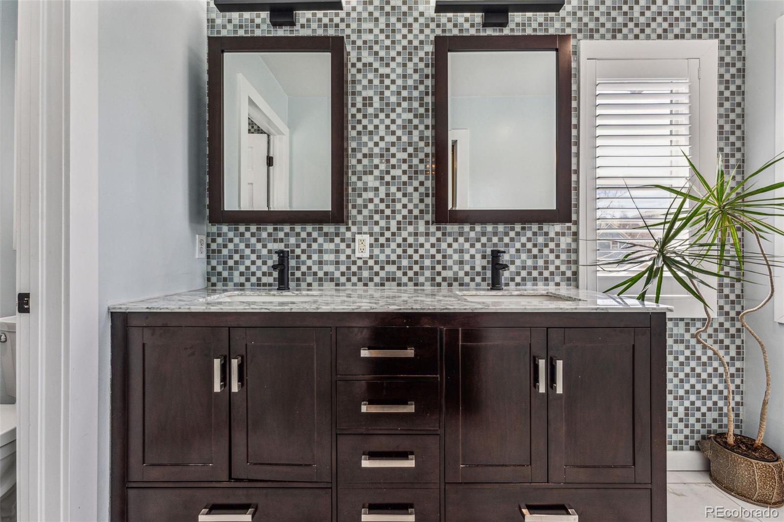 MLS Image #19 for 2853  yosemite street,denver, Colorado