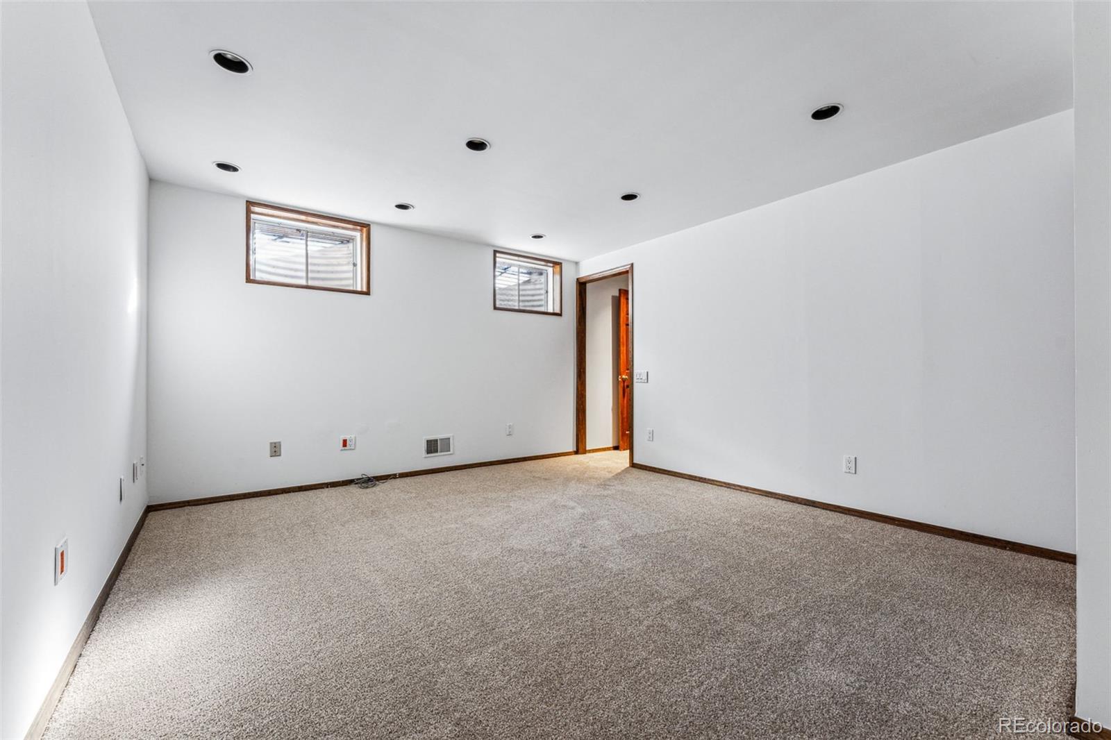 MLS Image #20 for 8871 e amherst drive a,denver, Colorado