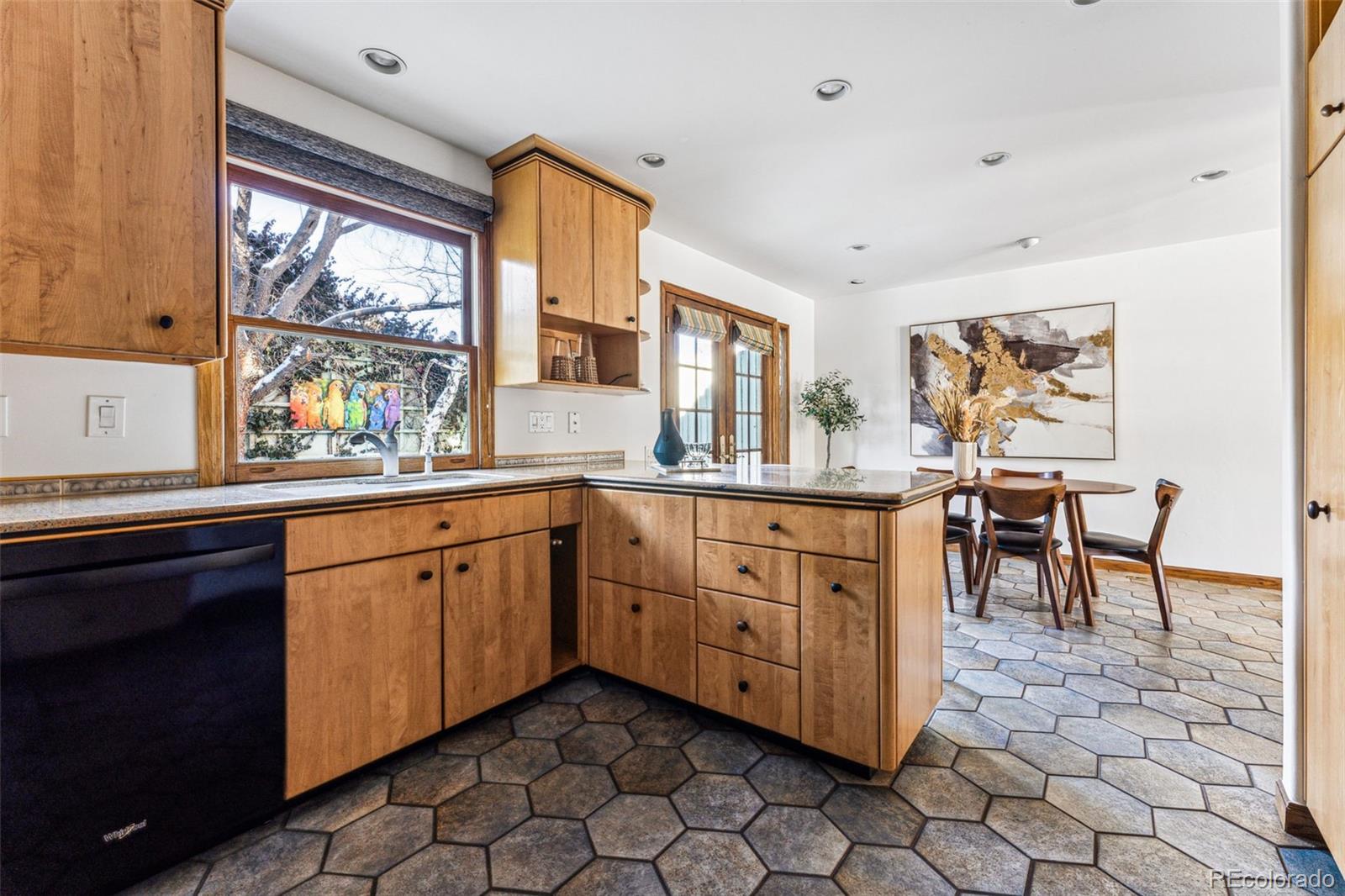 MLS Image #9 for 8871 e amherst drive a,denver, Colorado