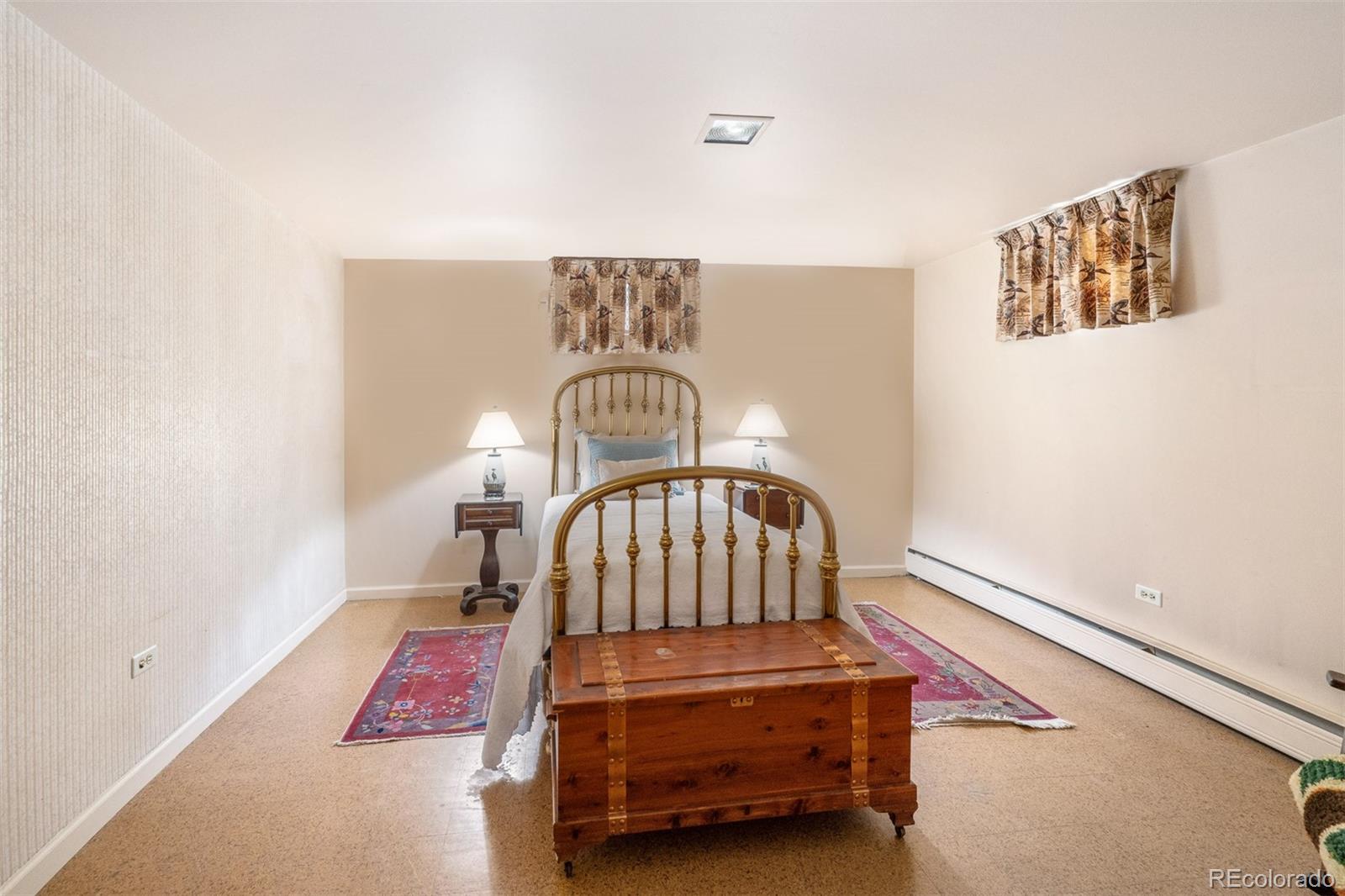 MLS Image #28 for 995 s jackson street,denver, Colorado