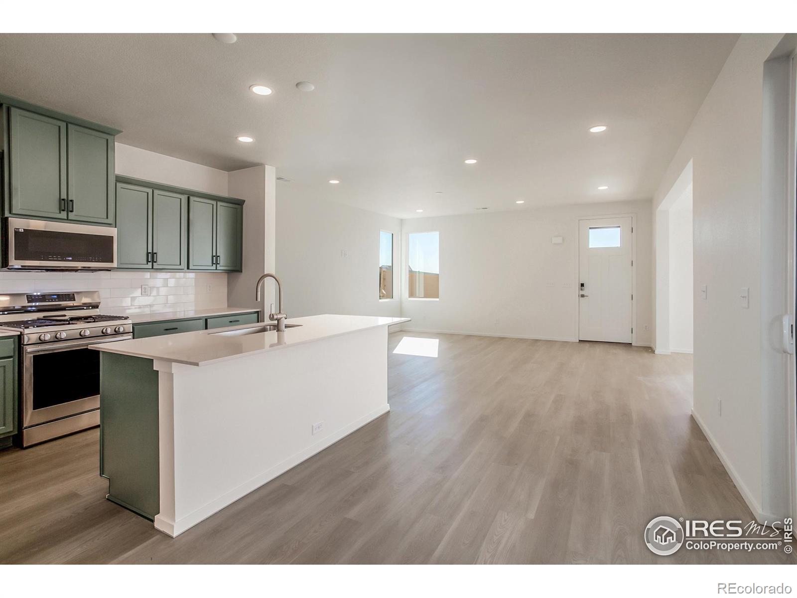 MLS Image #3 for 6108  dutch drive,timnath, Colorado