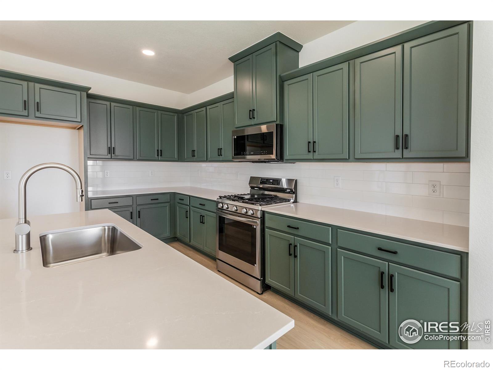 MLS Image #8 for 6108  dutch drive,timnath, Colorado