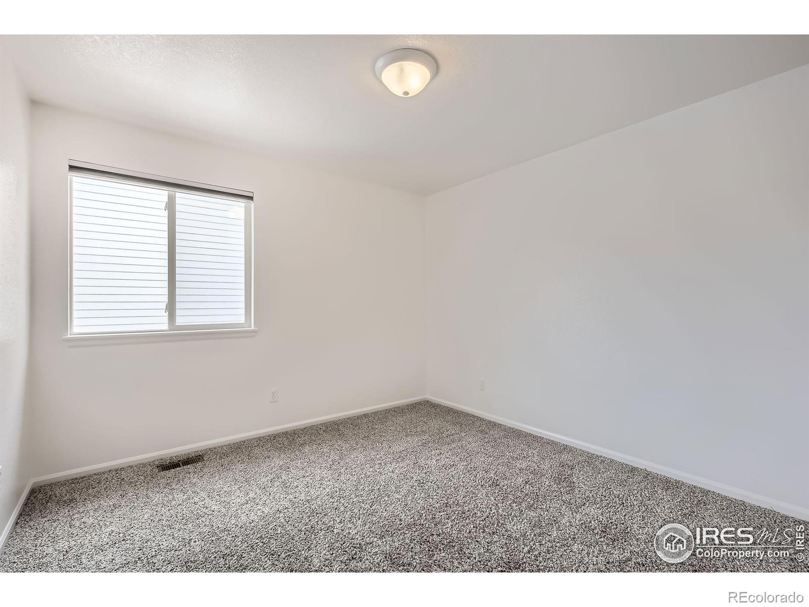 MLS Image #14 for 1907  green wing drive,johnstown, Colorado