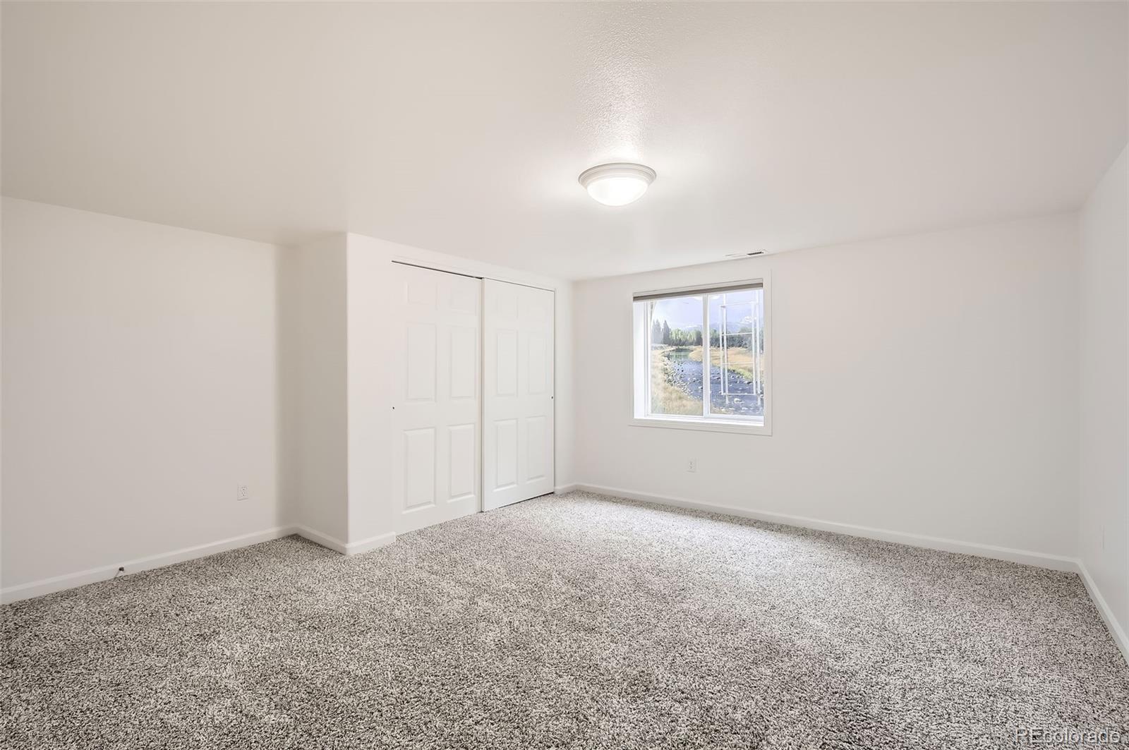 MLS Image #17 for 1907  green wing drive,johnstown, Colorado