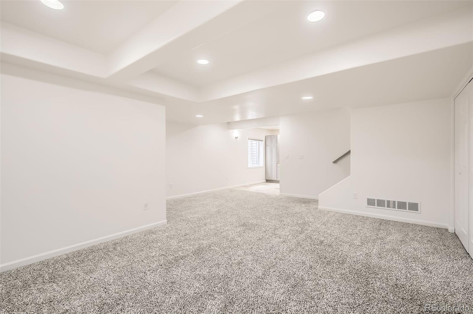 MLS Image #22 for 1907  green wing drive,johnstown, Colorado