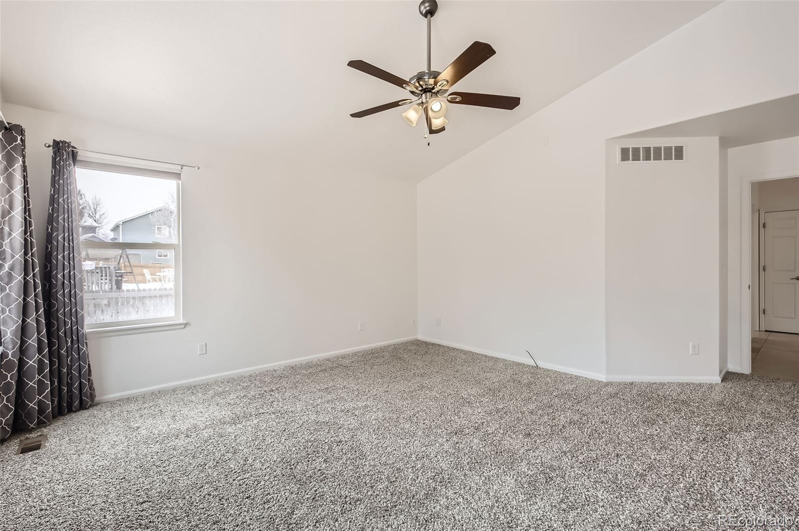 MLS Image #9 for 1907  green wing drive,johnstown, Colorado