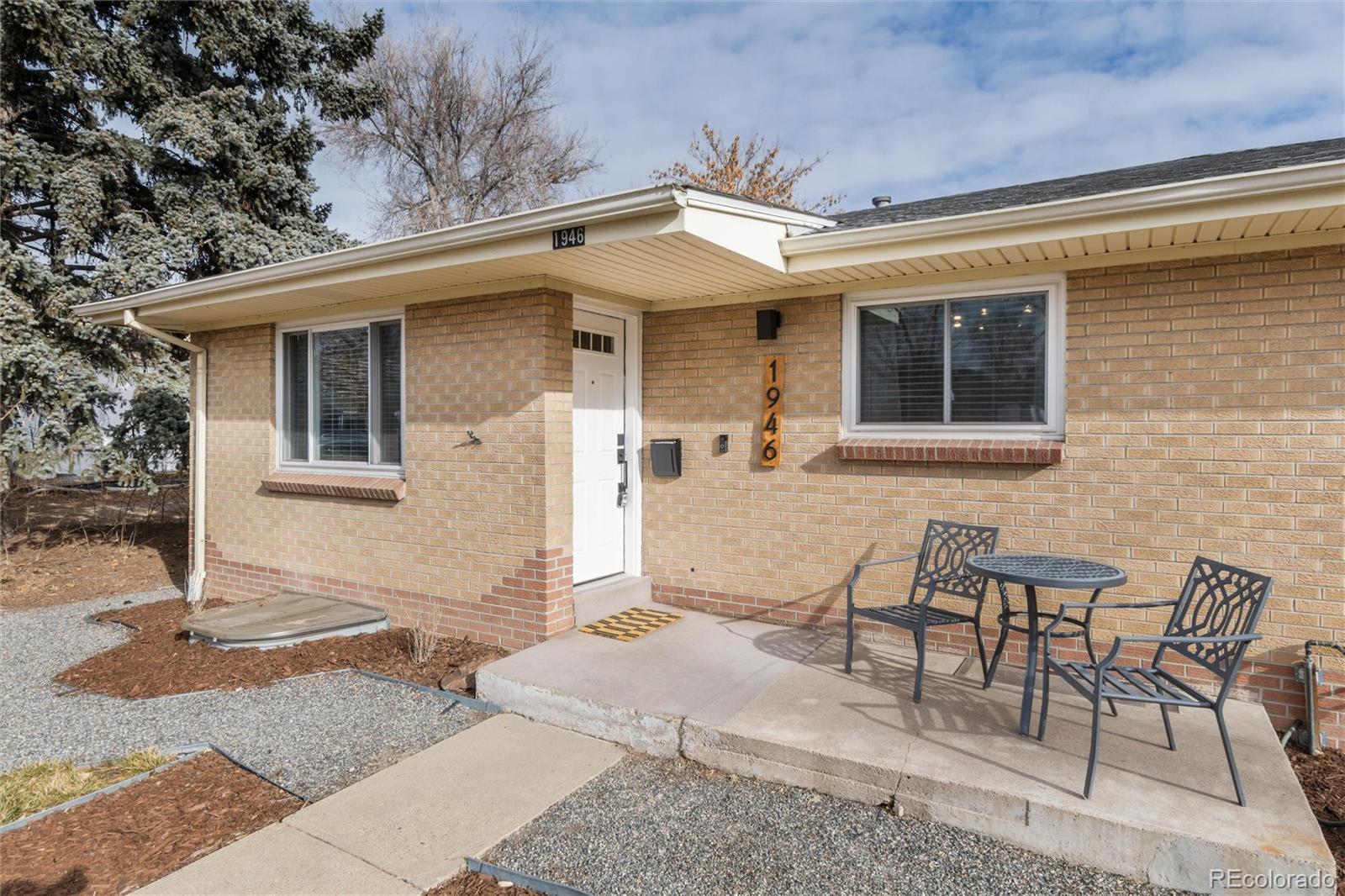 MLS Image #4 for 1946  rosemary street,denver, Colorado