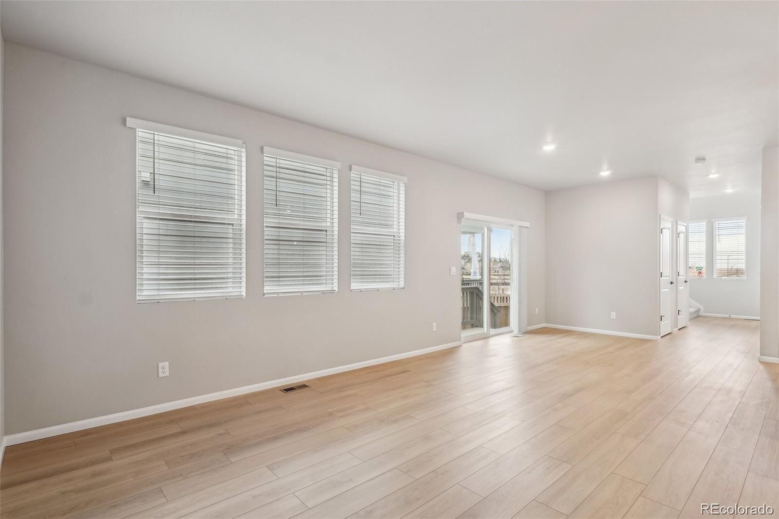 MLS Image #2 for 6192 n lisbon street,aurora, Colorado