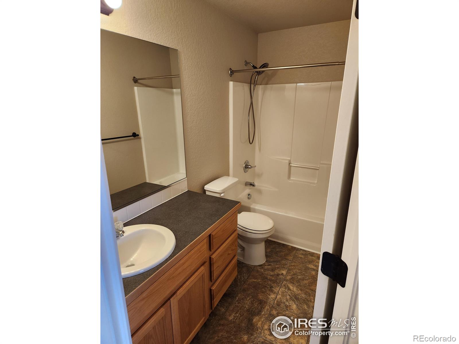 MLS Image #11 for 2207  middlebury lane,fort collins, Colorado