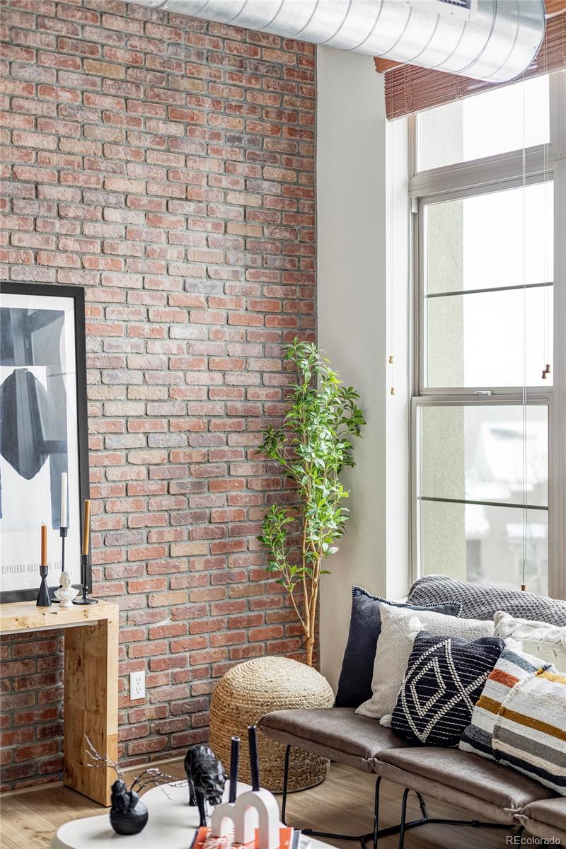 MLS Image #3 for 7700 e 29th avenue,denver, Colorado