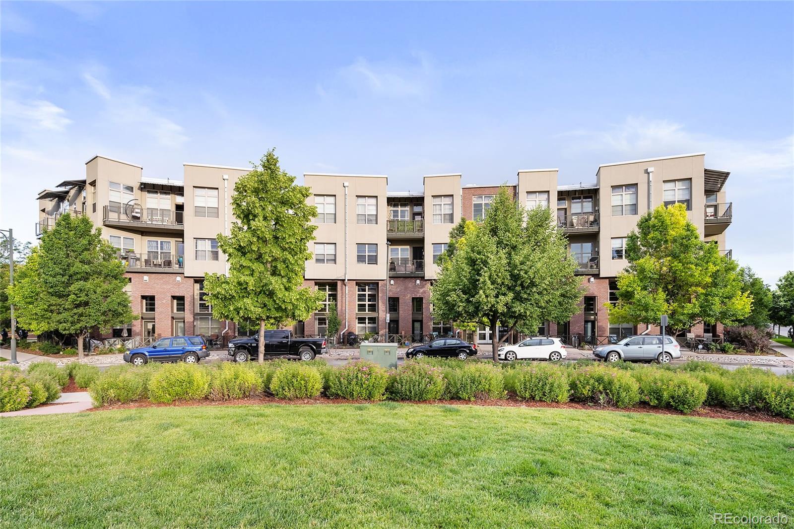 MLS Image #5 for 7700 e 29th avenue,denver, Colorado