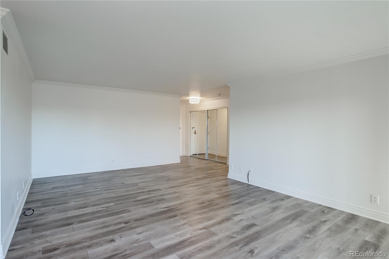 MLS Image #11 for 460 s marion parkway,denver, Colorado
