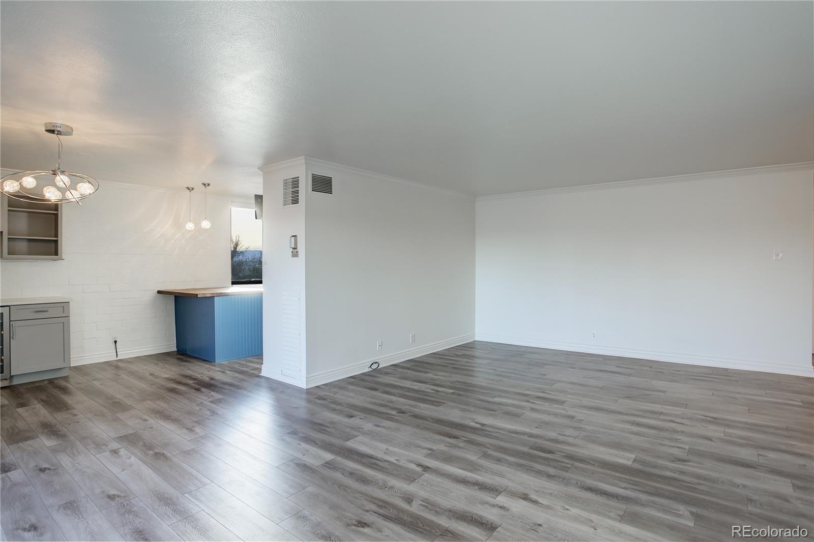 MLS Image #6 for 460 s marion parkway,denver, Colorado