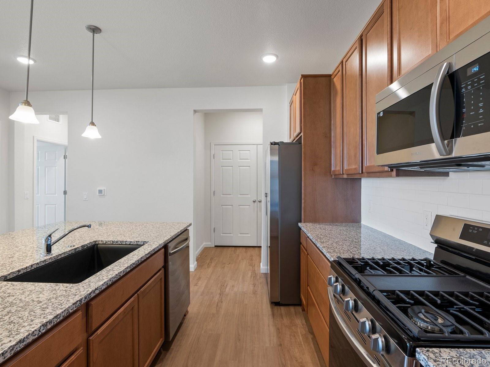 MLS Image #9 for 6153 n ceylon street,denver, Colorado