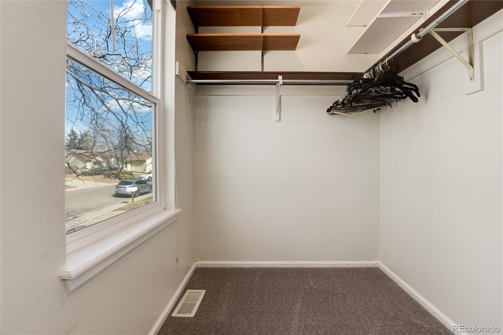 MLS Image #29 for 8152 s everett street,littleton, Colorado