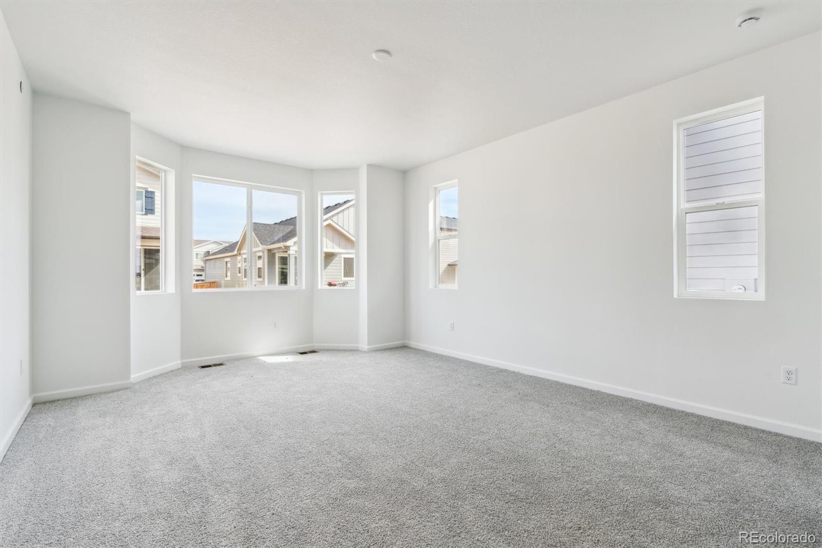 MLS Image #15 for 9112  telluride court,commerce city, Colorado