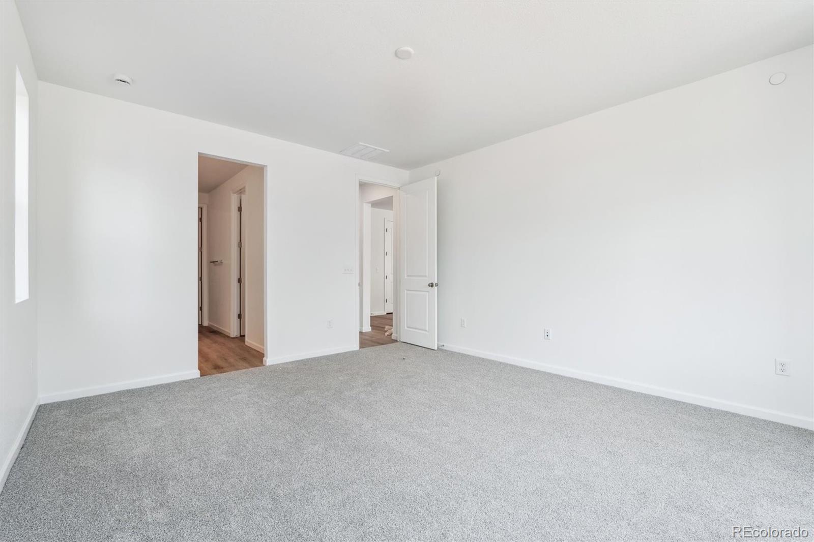 MLS Image #16 for 9112  telluride court,commerce city, Colorado