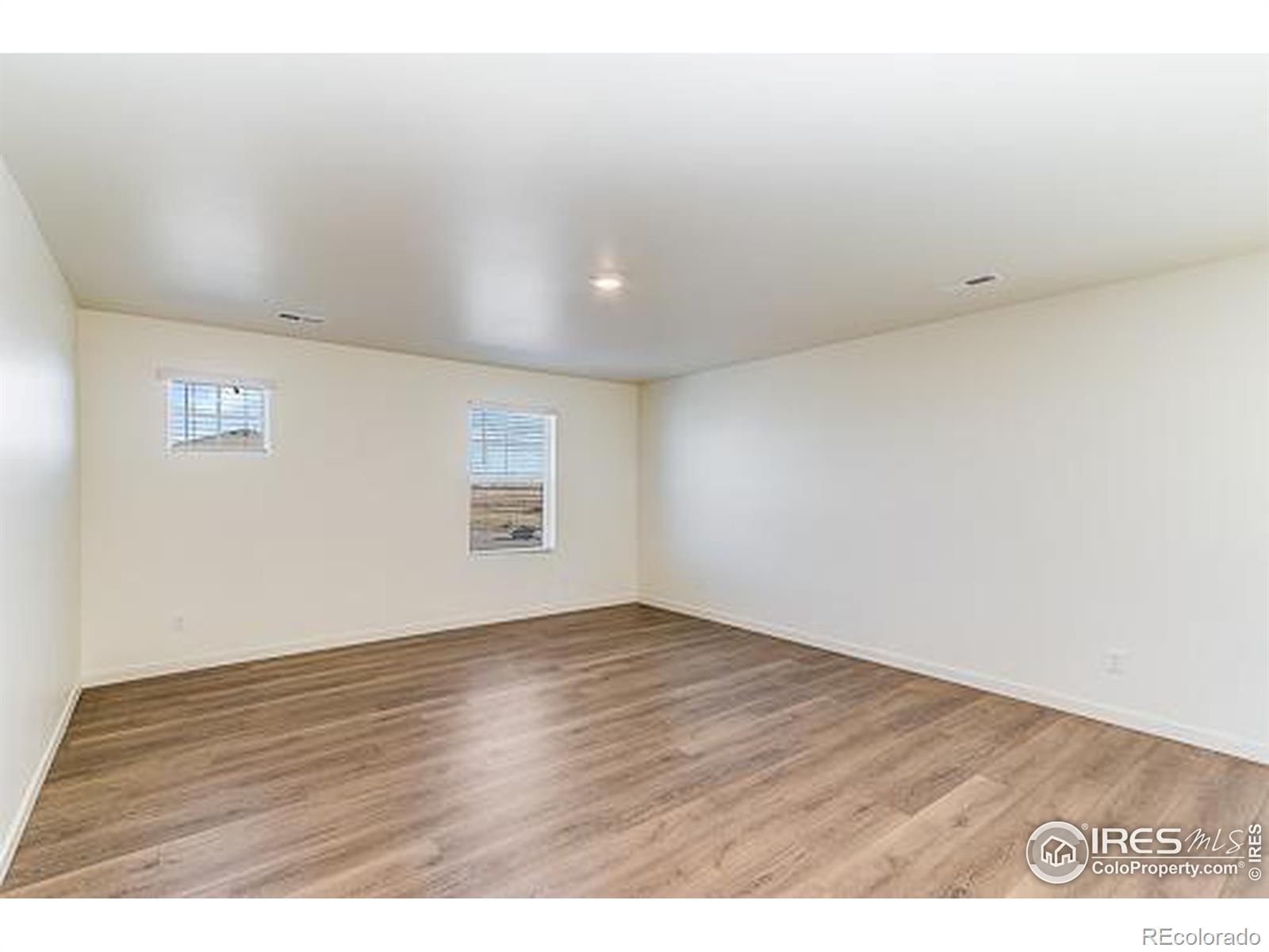 MLS Image #12 for 393  hummingbird lane,johnstown, Colorado