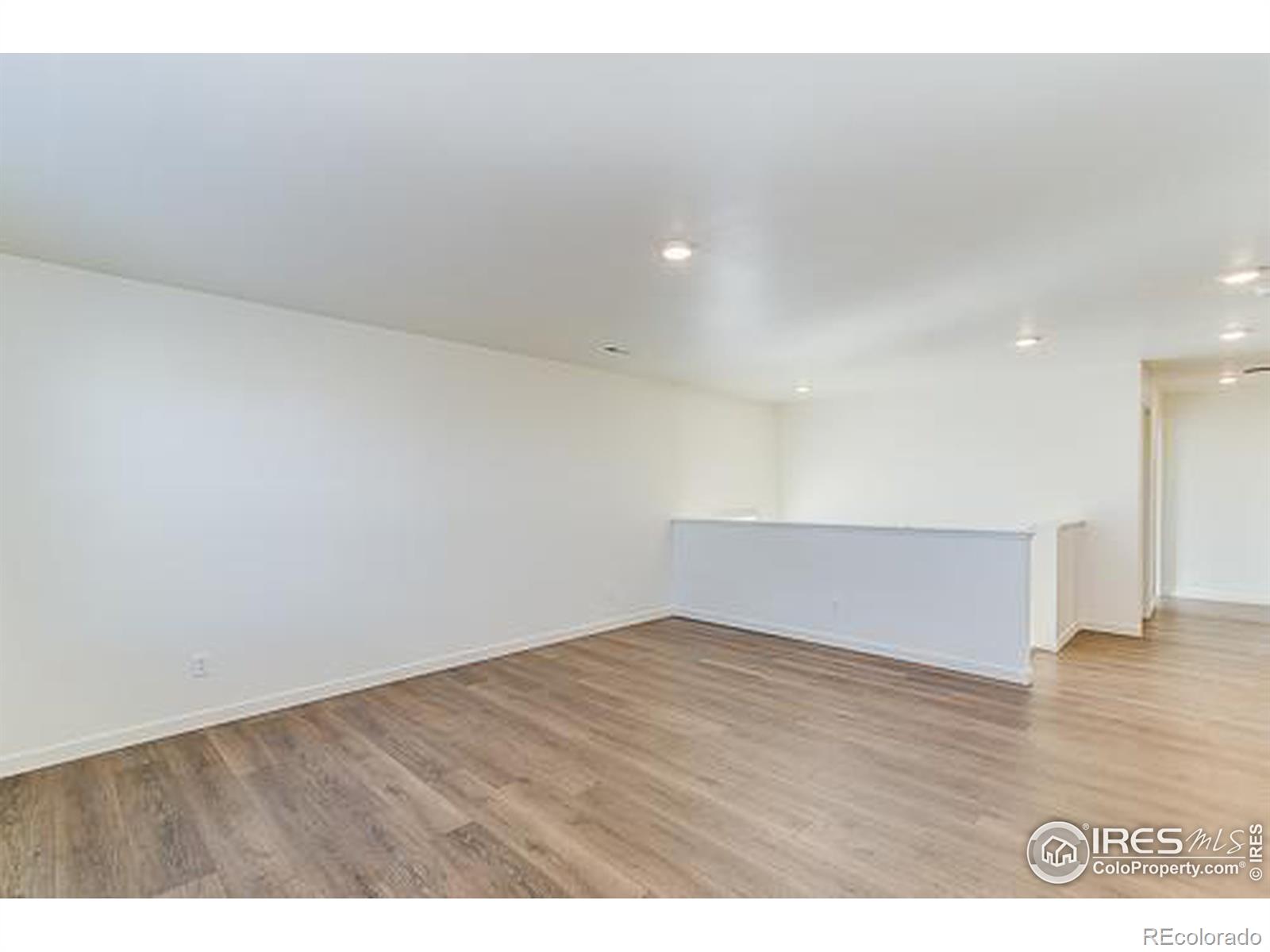 MLS Image #13 for 393  hummingbird lane,johnstown, Colorado