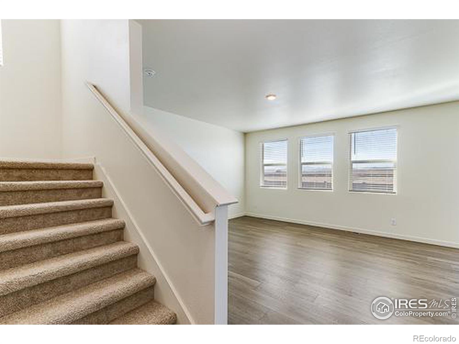 MLS Image #4 for 393  hummingbird lane,johnstown, Colorado