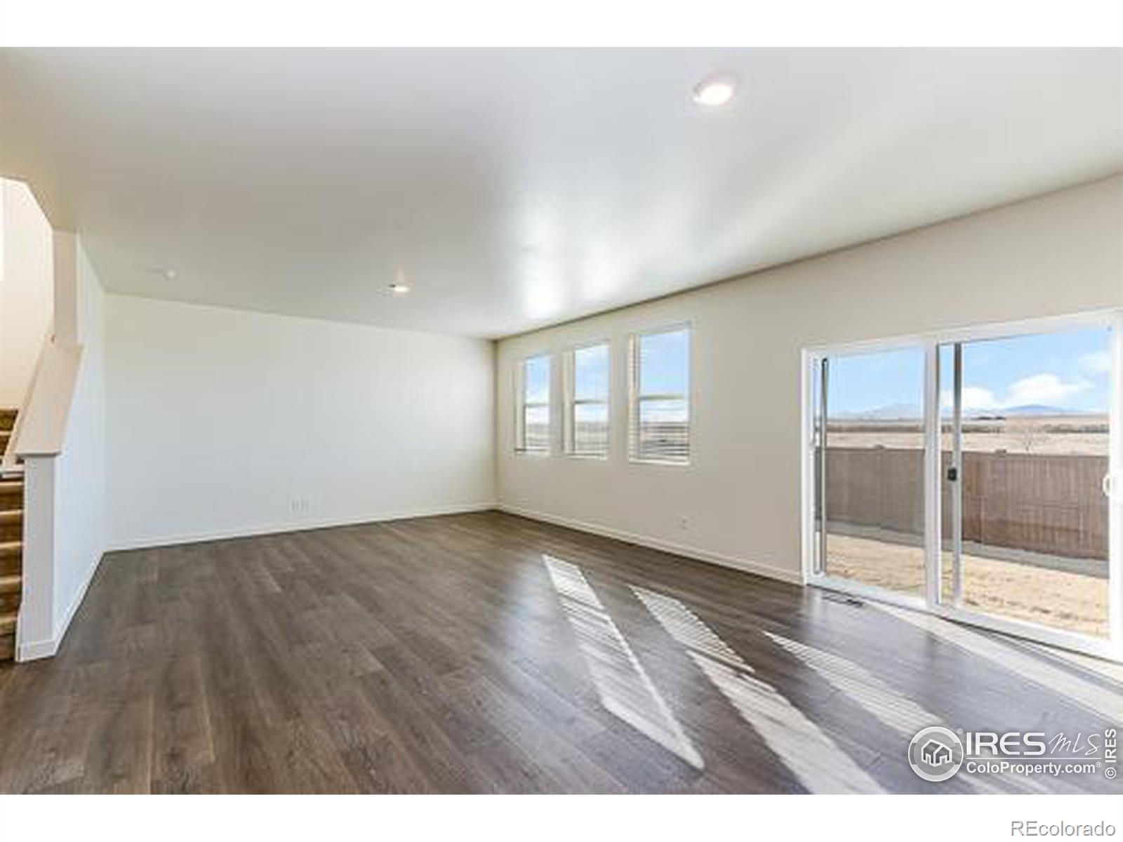 MLS Image #6 for 393  hummingbird lane,johnstown, Colorado
