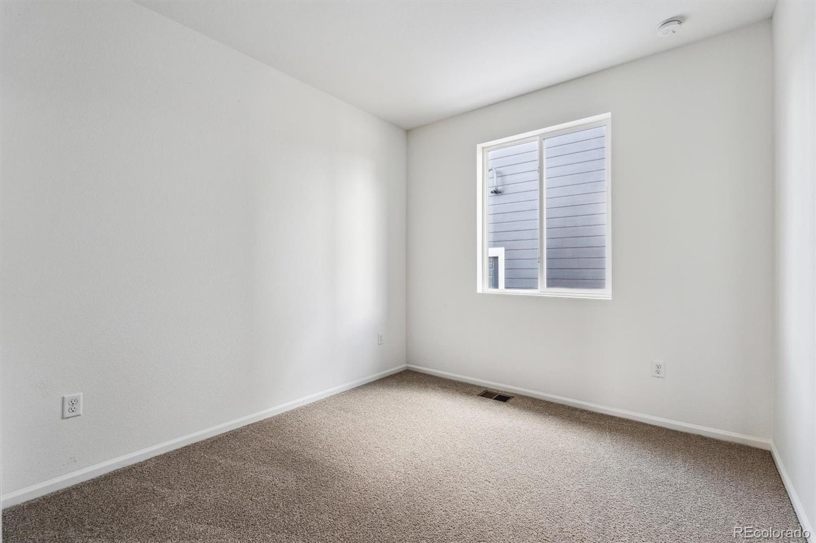 MLS Image #17 for 9661  ceylon street,commerce city, Colorado