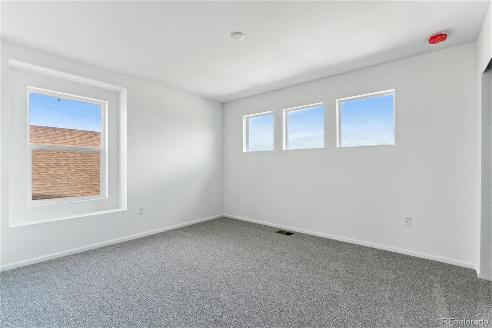 MLS Image #13 for 9663  ceylon street,commerce city, Colorado