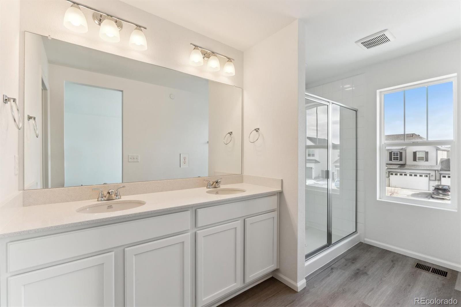 MLS Image #18 for 9663  ceylon street,commerce city, Colorado