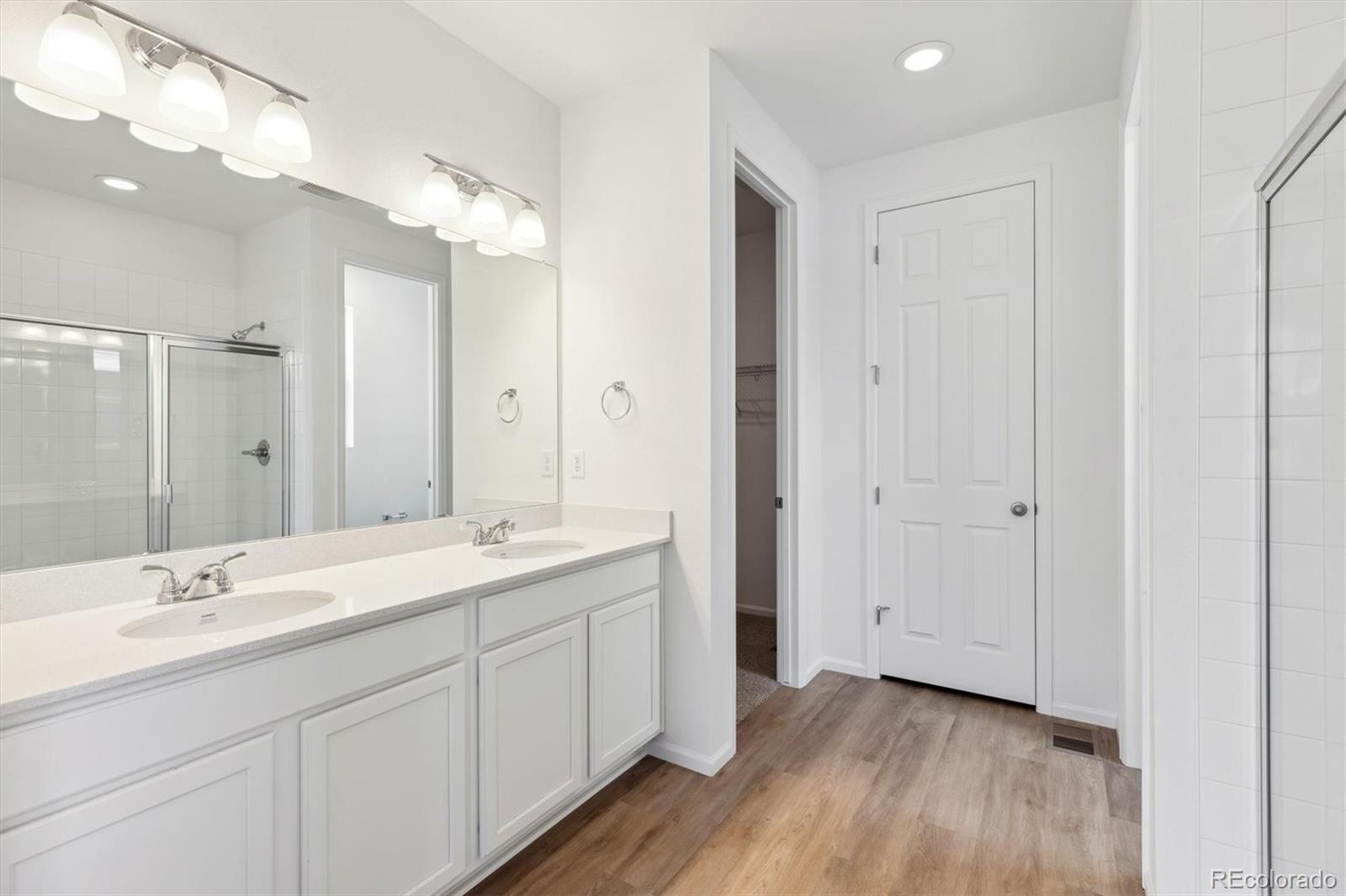 MLS Image #11 for 9673  ceylon street,commerce city, Colorado