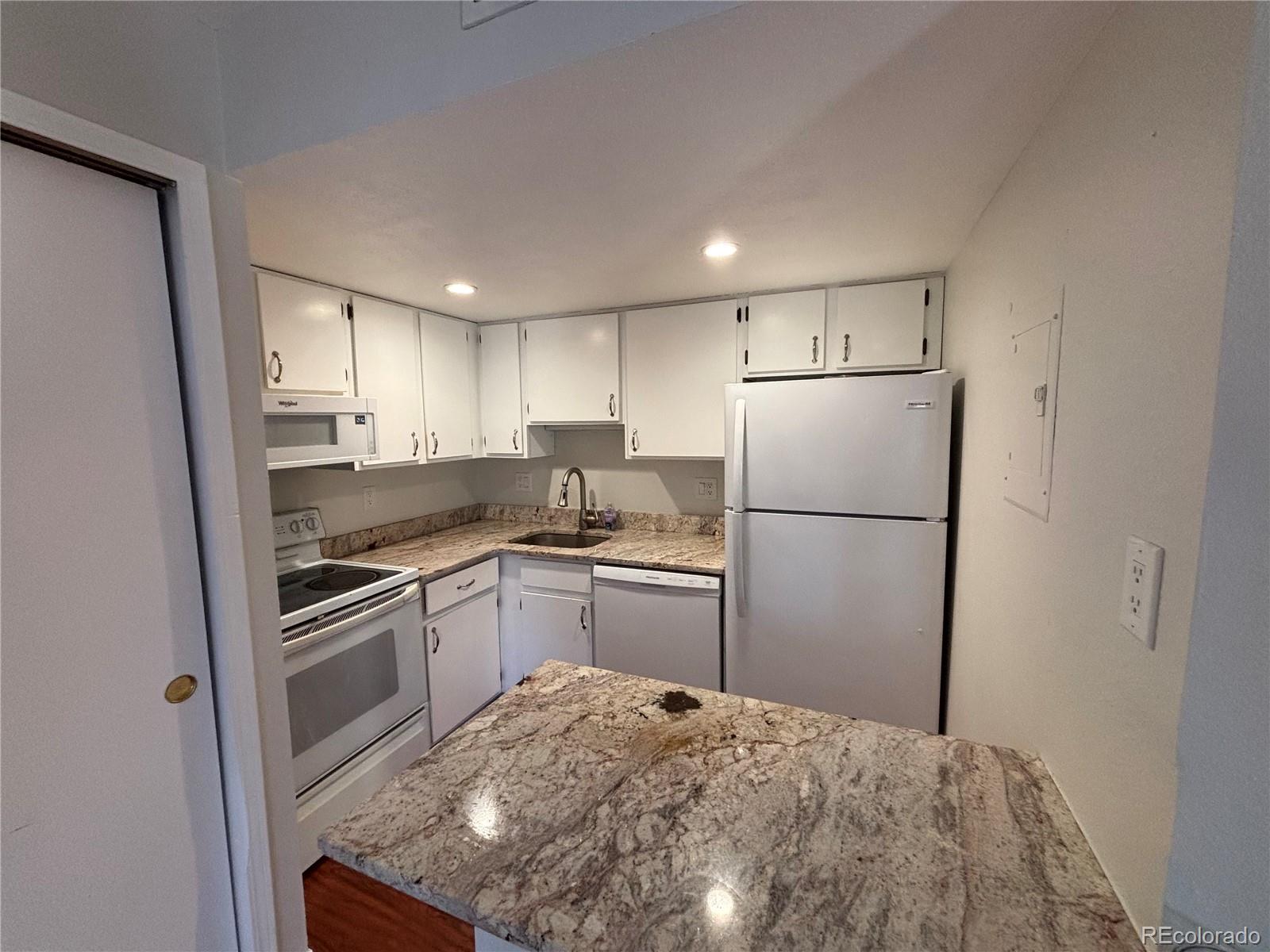 MLS Image #2 for 12484 w nevada place 210,lakewood, Colorado