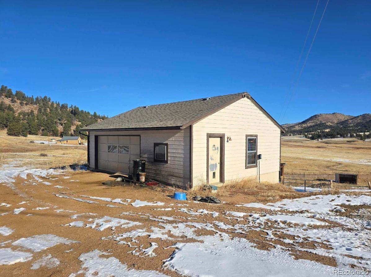 MLS Image #2 for 5878  lakemoor drive,florissant, Colorado