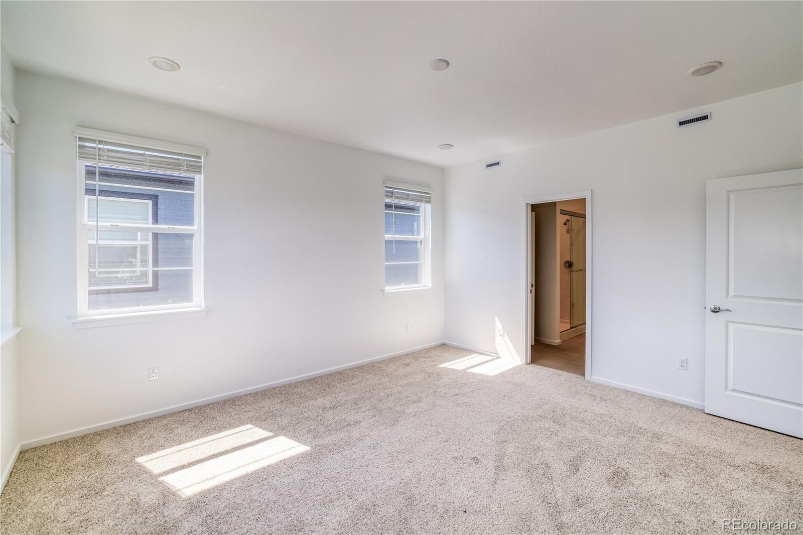 MLS Image #10 for 23950 e 41st avenue,aurora, Colorado