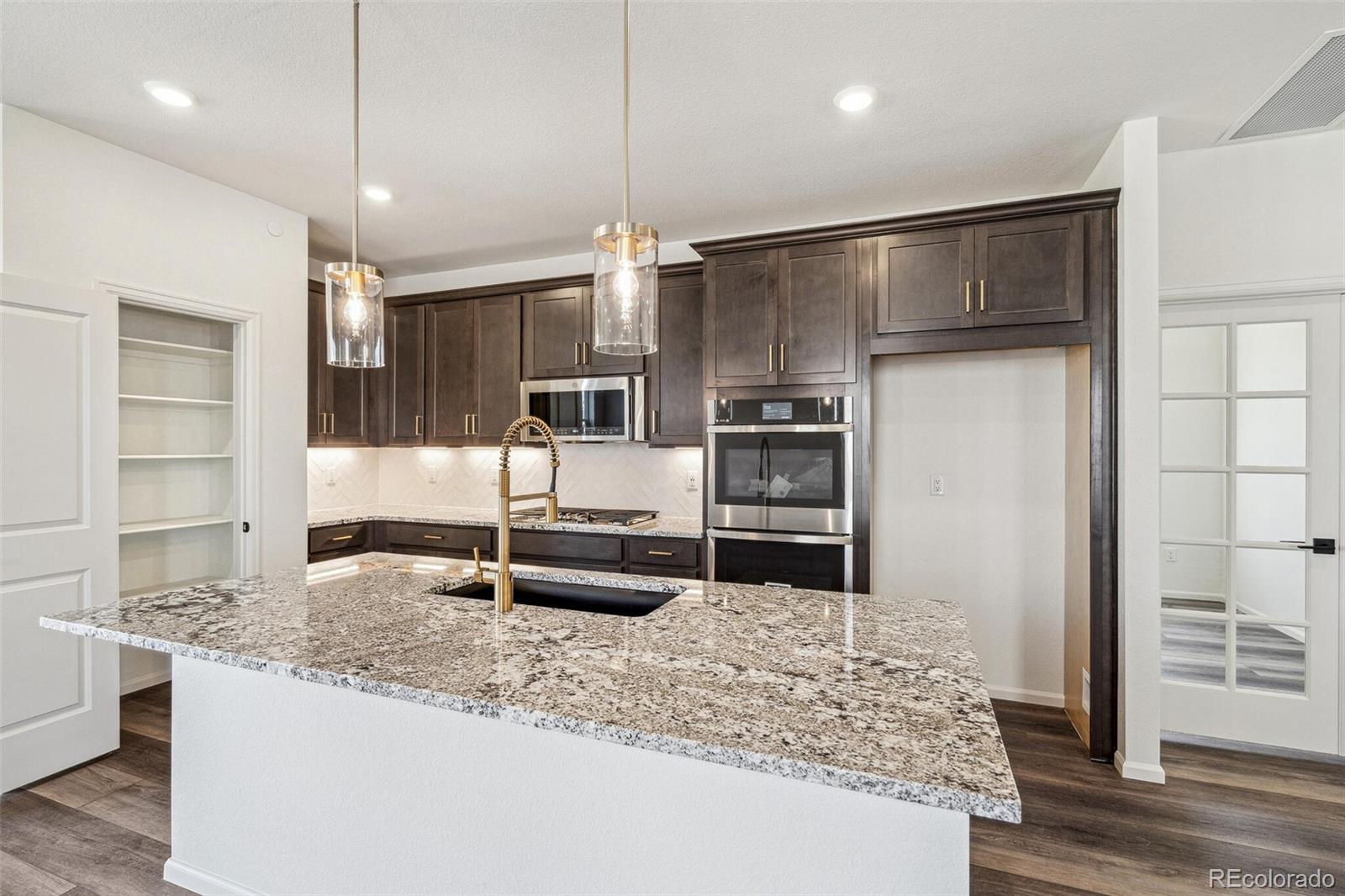 MLS Image #13 for 9274  biscay street,commerce city, Colorado