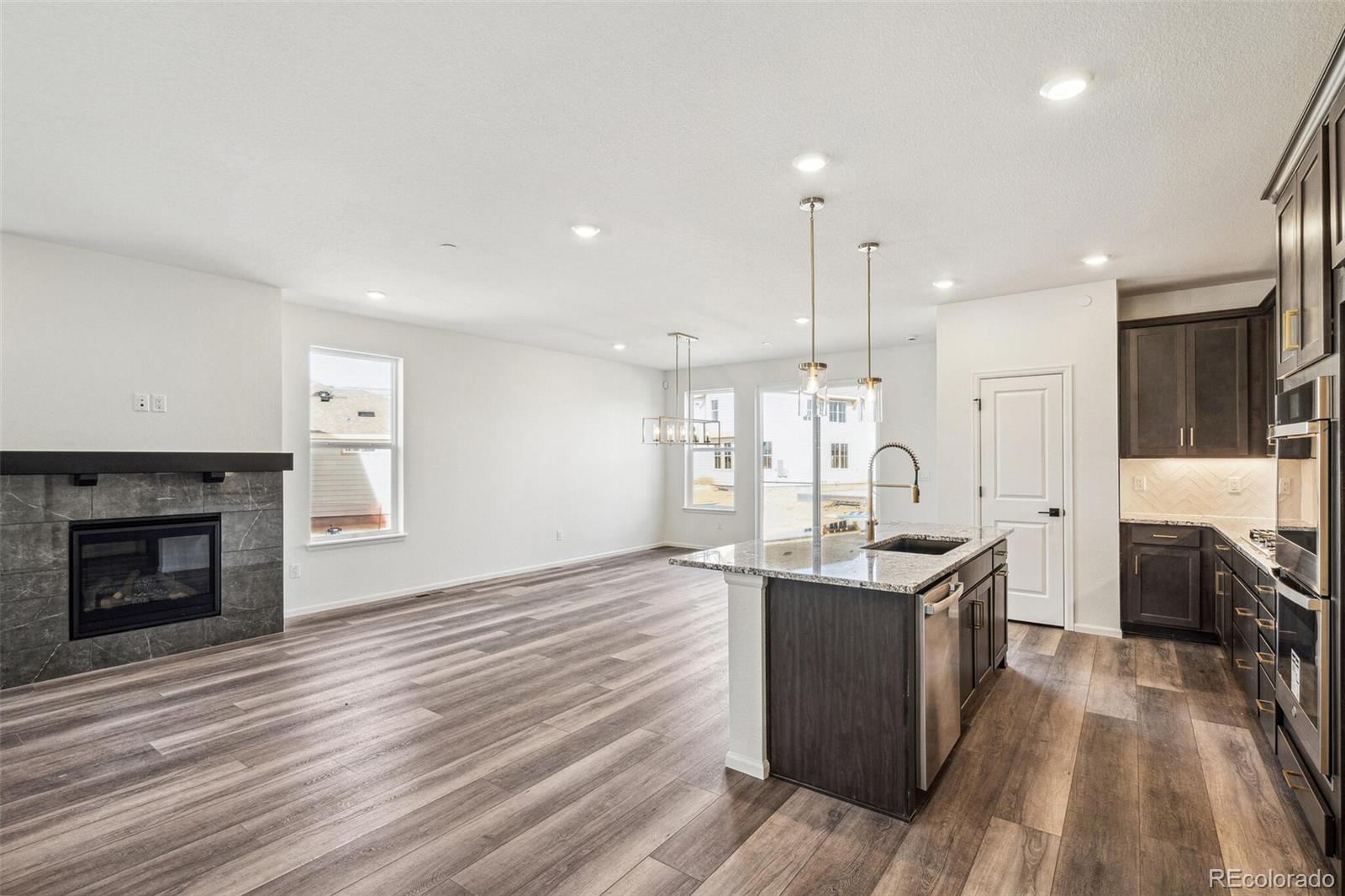 MLS Image #14 for 9274  biscay street,commerce city, Colorado