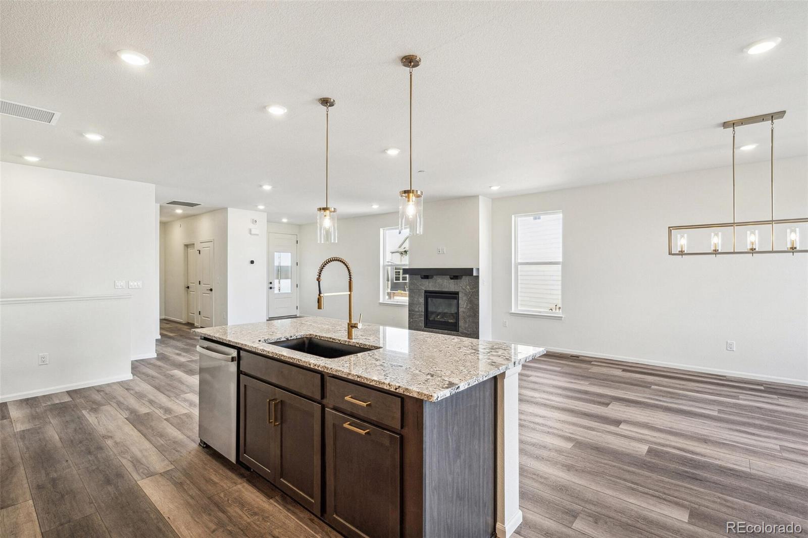 MLS Image #15 for 9274  biscay street,commerce city, Colorado