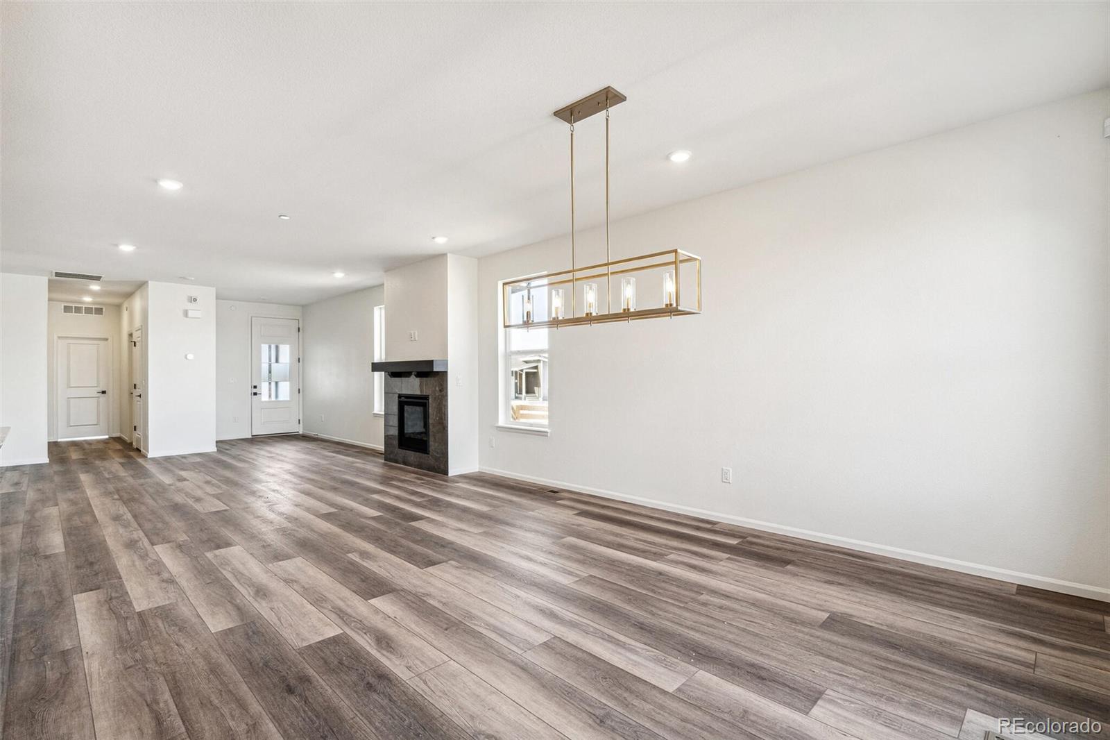 MLS Image #8 for 9274  biscay street,commerce city, Colorado