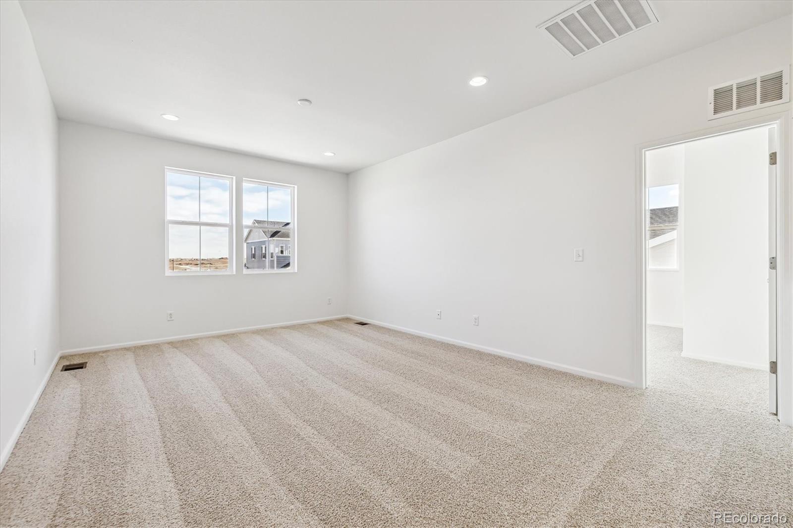 MLS Image #11 for 6575 n nepal street,aurora, Colorado