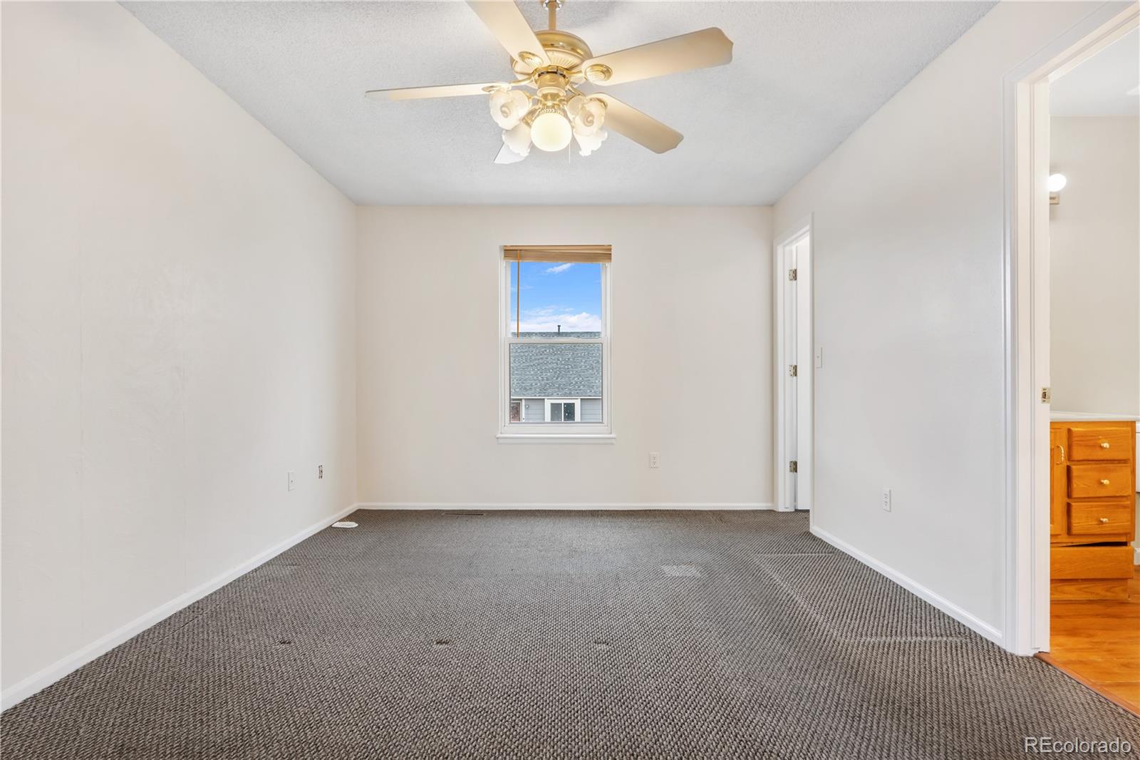 MLS Image #15 for 4824  chandler court,denver, Colorado