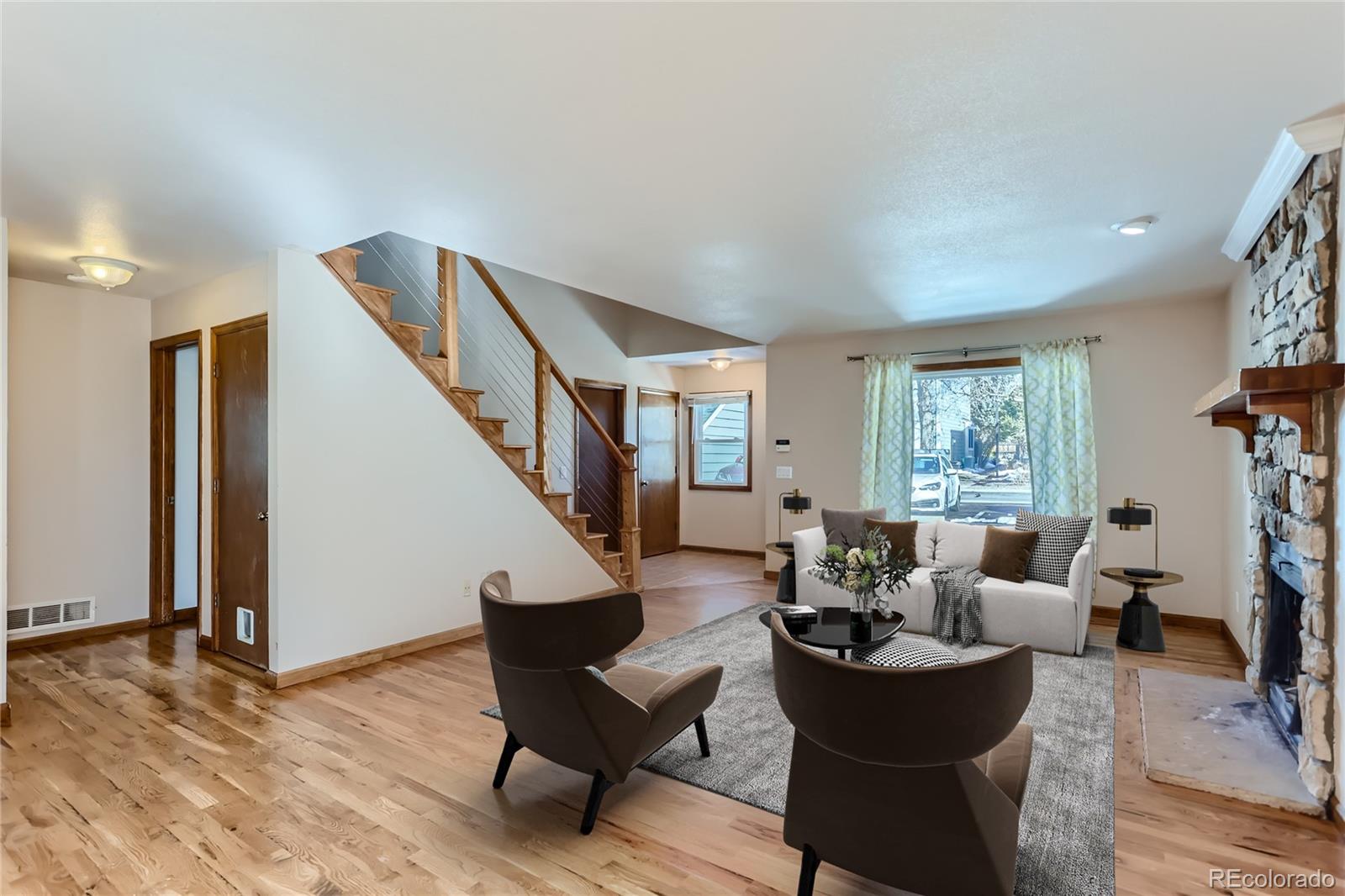 MLS Image #4 for 11612 e cornell circle,aurora, Colorado