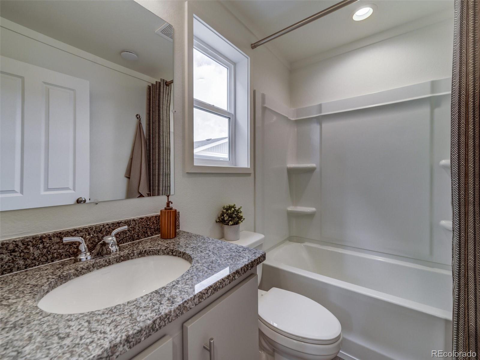 MLS Image #13 for 12940 e 103rd avenue,commerce city, Colorado